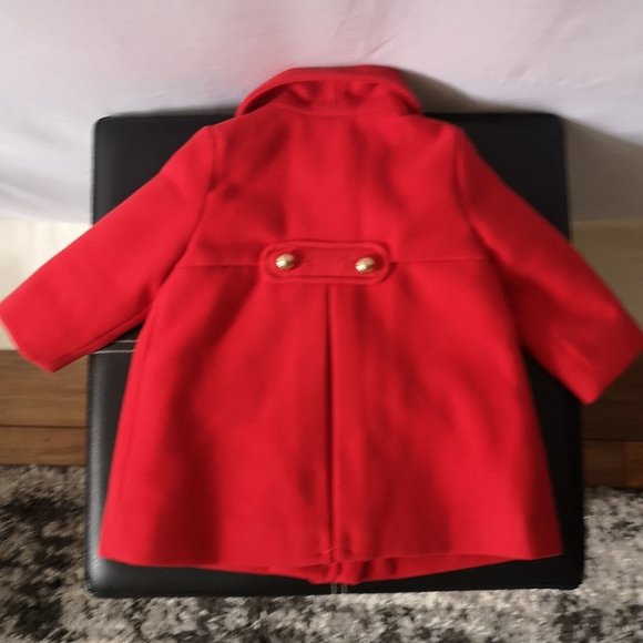 NWT Baby GAP Red Winter Coat, size 0-6 months and 7-17 lbs - Picture 2 of 5